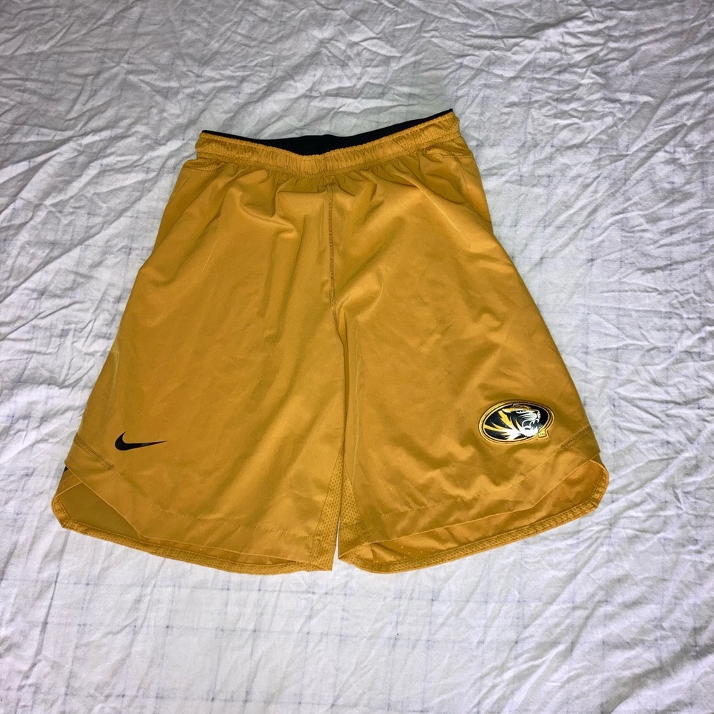 Nike Mizzou Men’s Athletic Shorts. Large. Like new condition.